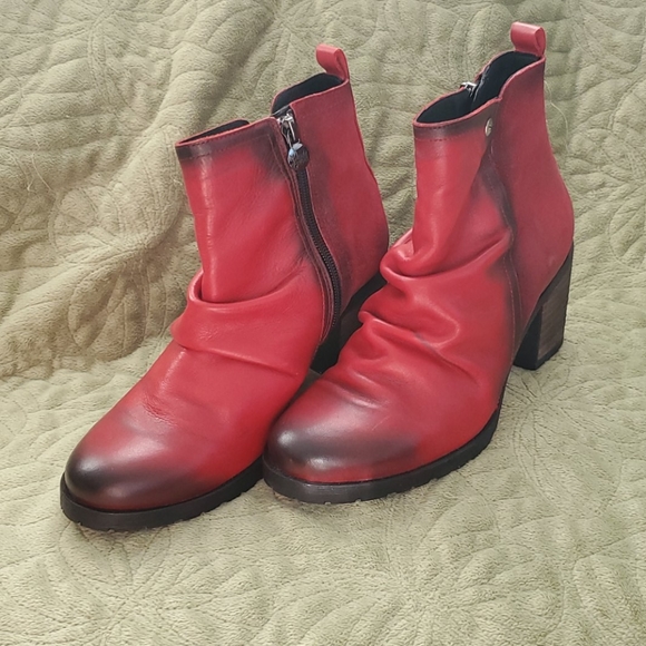 Wanda Panda leather booties - Picture 1 of 12